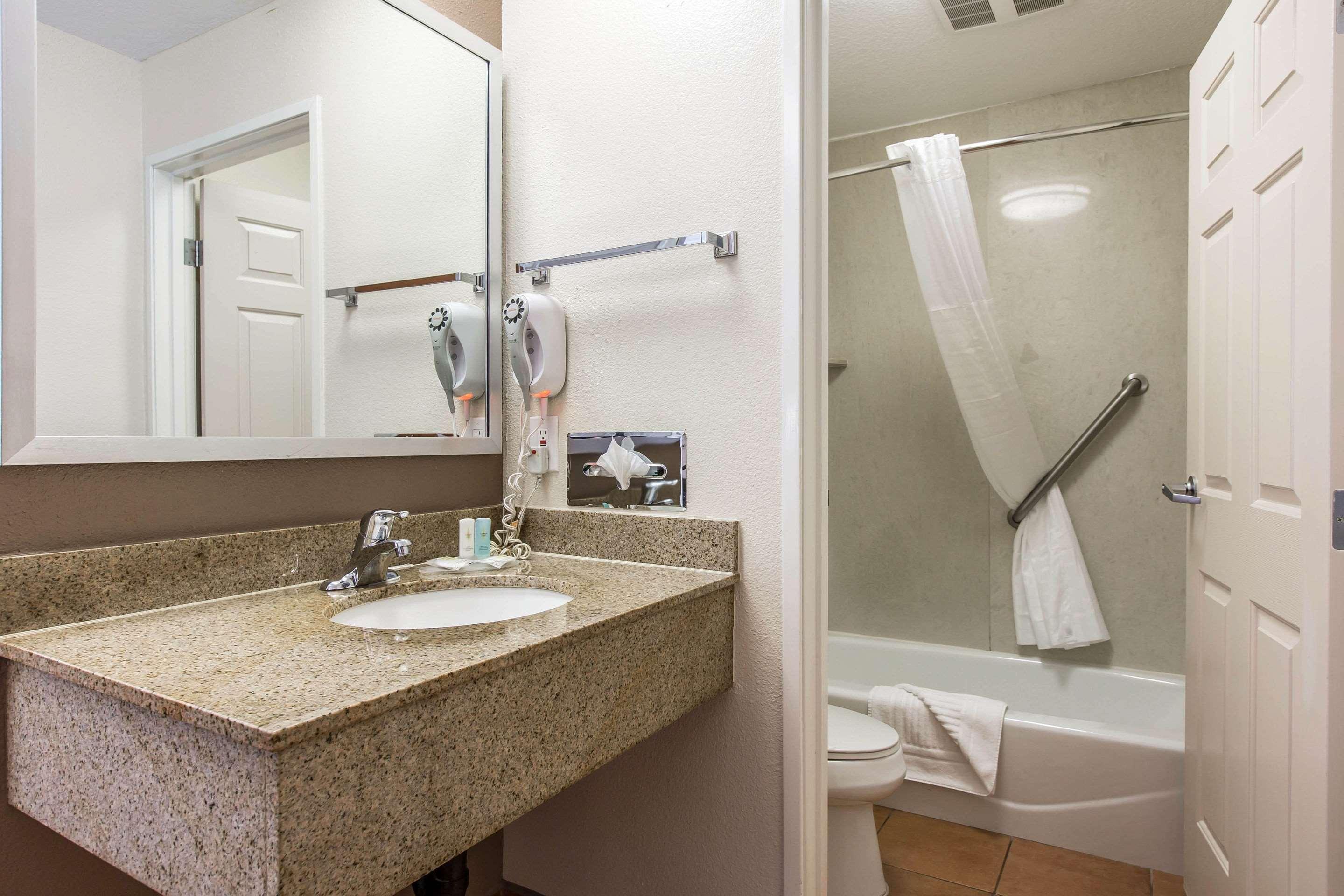 Comfort Inn Los Angeles Near Hollywood Экстерьер фото